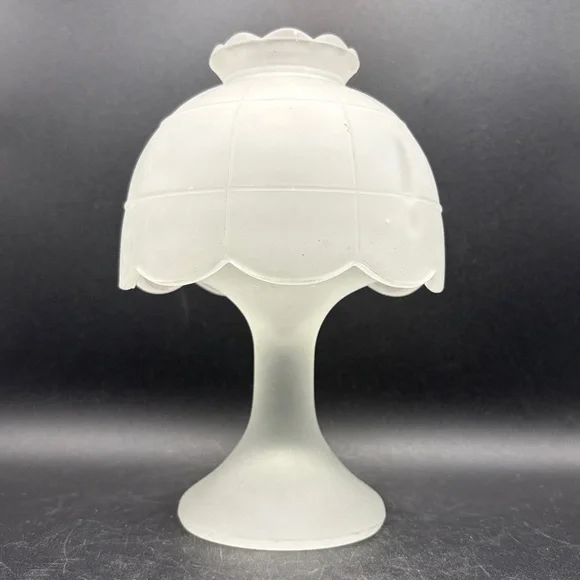 Vintage Satin Frosted Glass Pedestal Fairy Lamp Fairy Light Candle Holder Decor - Picture 3 of 10